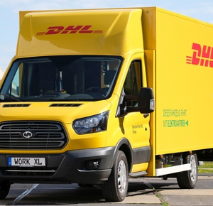 DHL liefert unsere Brautkleider